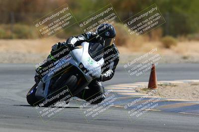 media/May-15-2022-SoCal Trackdays (Sun) [[33a09aef31]]/Turn 2 (945am)/